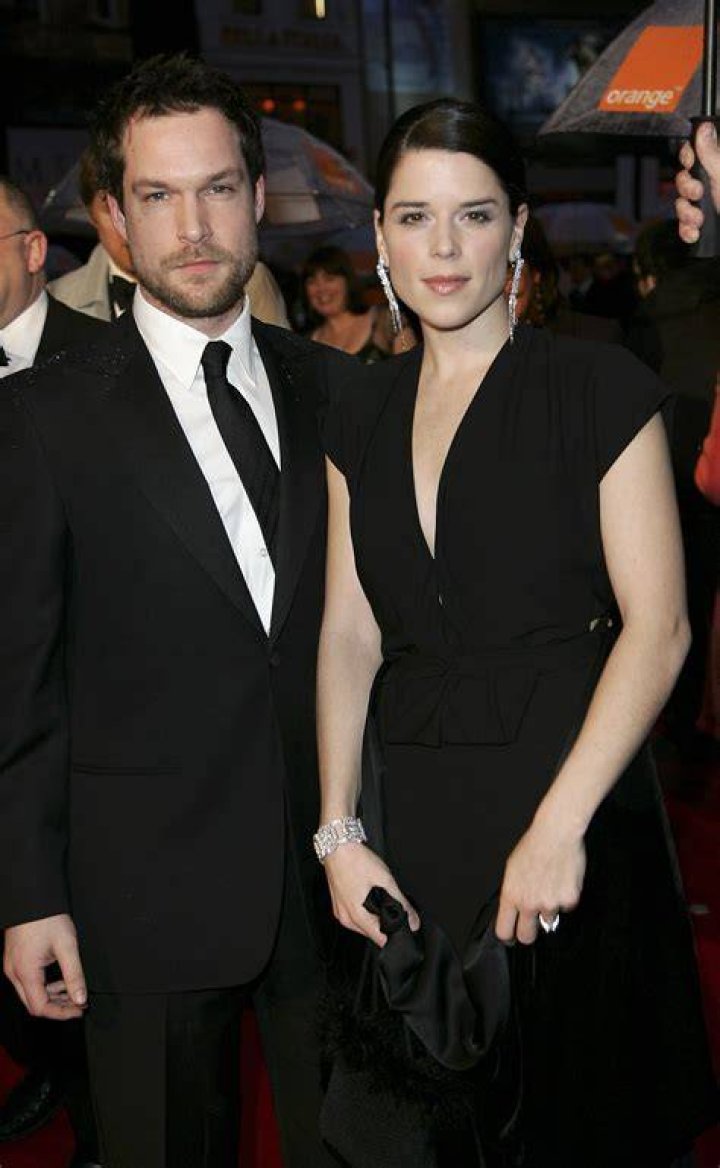 Who Is Neve Campbell Married To? - A Look Into Her Love Life