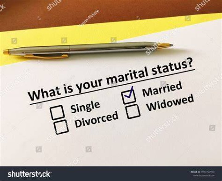 Who Is Steve Burns' Other Half: Uncovering His Marital Status