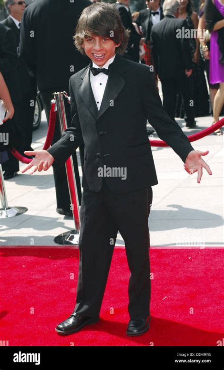 Why Is Moises Arias So Short? Uncover The Reasons Behind His Height