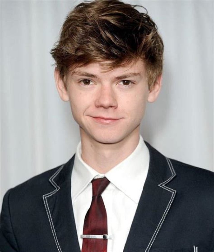 Young Male Actors In Their 20s