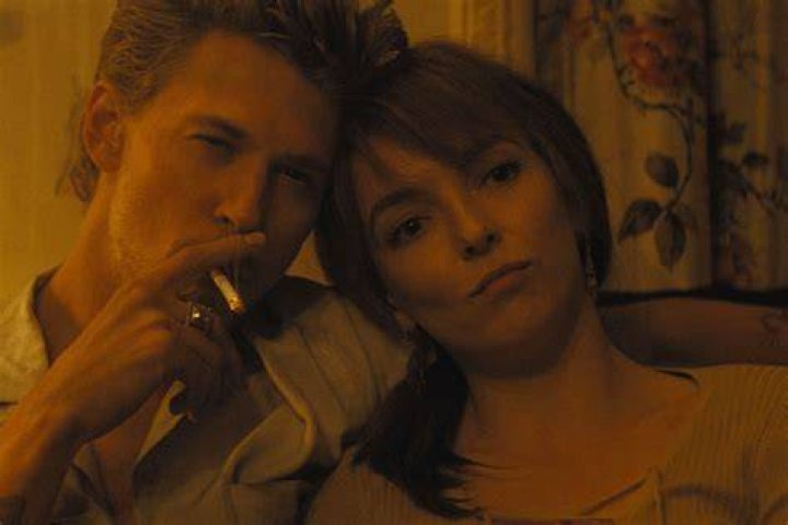 Your Complete Guide To Jodie Comer's Relationship Status