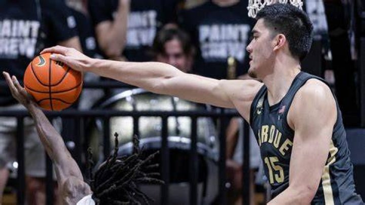 Zach Edey Age: Unveiling The Height Of Young Basketball Prodigy