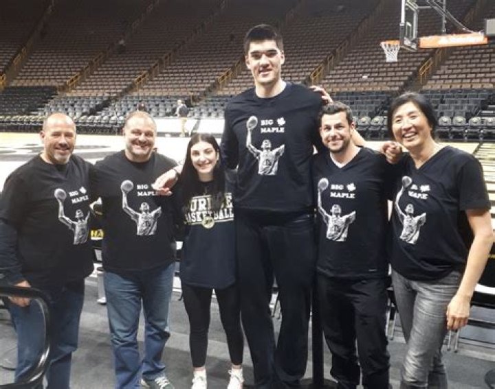 Zach Edey: Family Ties And Sibling Support