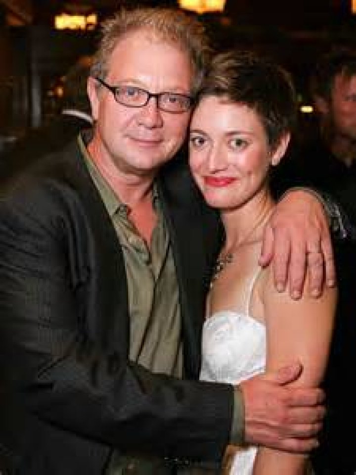 Zoe Perry's Family Ties: Exploring Her Father's Legacy